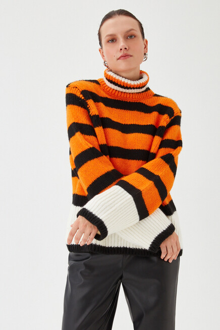 Womens Orange Stripe Patterned Wide Sleeve Turtleneck Knitwear Sweater
