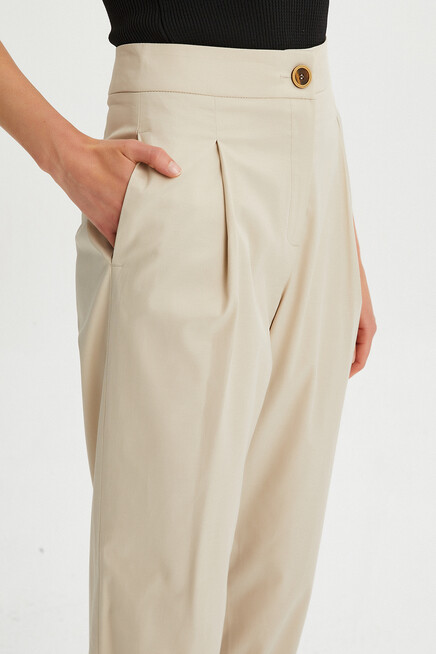 Womens Detailed Pleated Gabardine Trousers