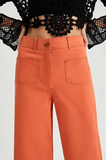 Womens Black Wide Collar Short Crochet Blouse