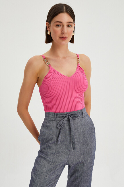 Womens Chain Detailed Strap V-Neck Knitwear Blouse