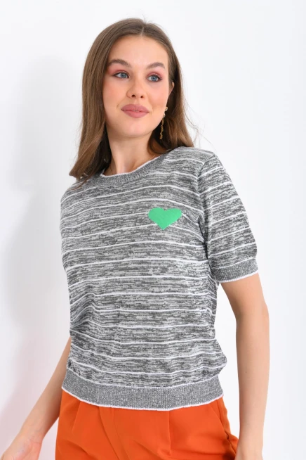 Gri Çizgili Yeşil Kalp Detaylı Kadın Triko