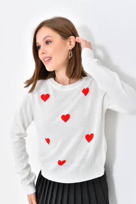 Bisiklet Yaka Kalp Desenli Triko Kazak