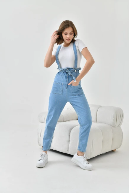 Kadın Açık Mavi Beli Lastikli Denim Bahçıvan Salopet Tulum