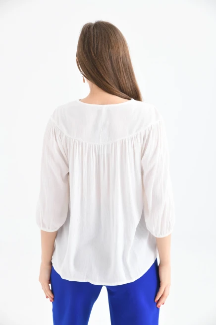 Kadın Bağlama Detay Nakışlı Salaş Bluz