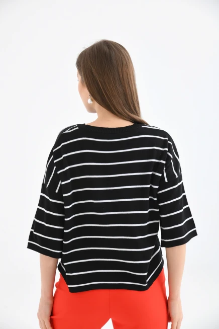 Bisiklet Yaka Çizgili Mevsimlik Kısa Triko Kazak