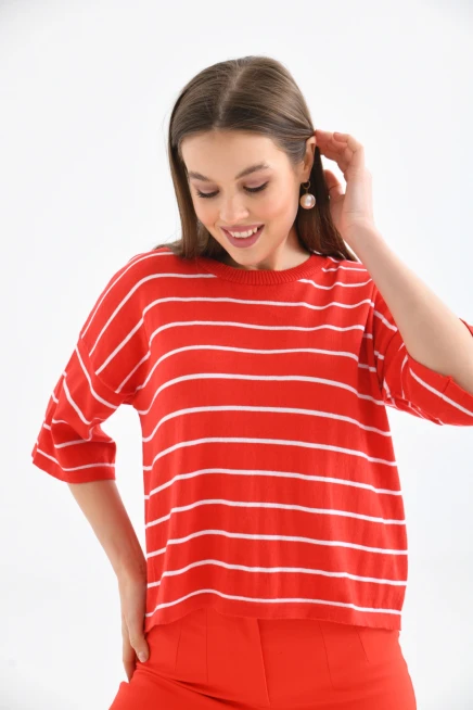 Bisiklet Yaka Çizgili Mevsimlik Kısa Triko Kazak