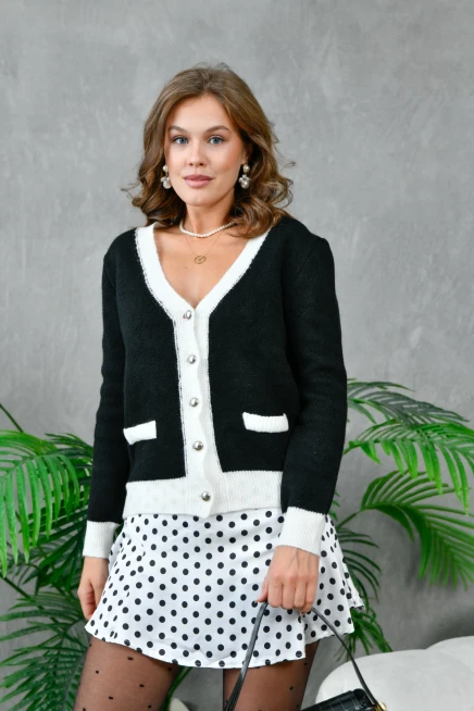 Kadın Düğme Detay Salaş Triko Hırka