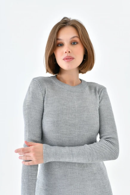 Slim Fit Bisiklet Yaka Varaklı Triko Elbise