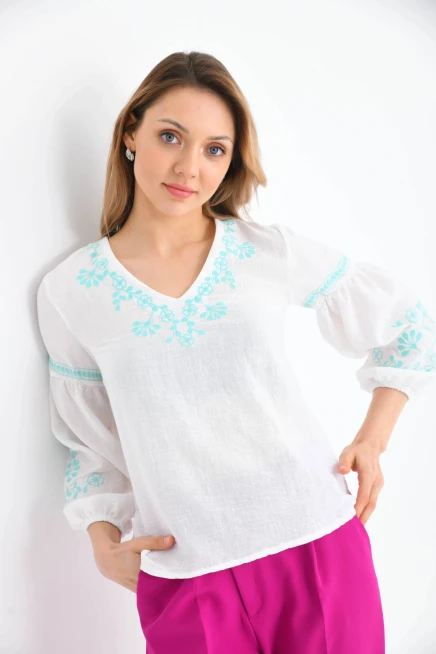 V Yaka Nakış Detay Salaş Bluz