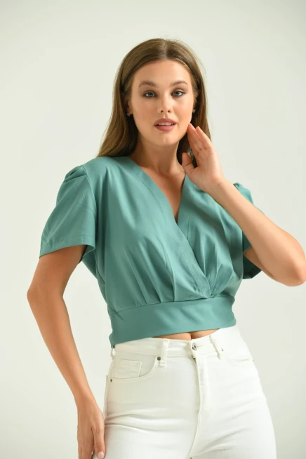 Kadın Mint Kruvaze Yaka Kısakol Bluz