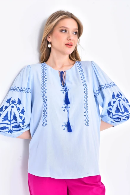 Kadın Nakış İşelmeli Bağcıklı Uzun Kol Dokuma Bluz