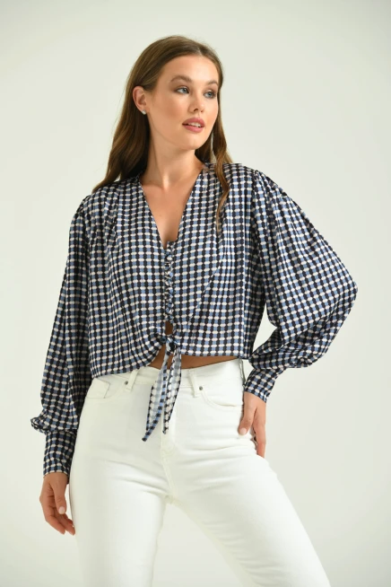 Kadın Saks Balon Kol Yaka Detay Bağcıklı Bluz