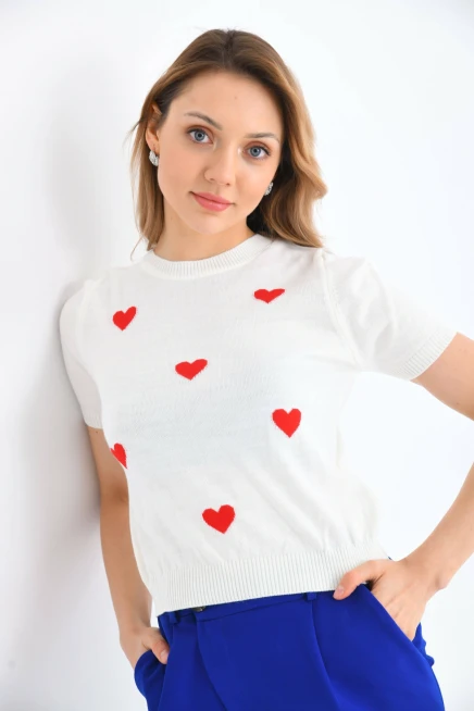 Bisiklet Yaka Kalp Desenli Mevsimlik Triko Kazak