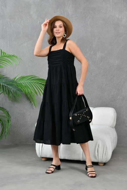 Kadın Siyah Kalın Askılı Drapeli Gipeli Dokuma Elbise