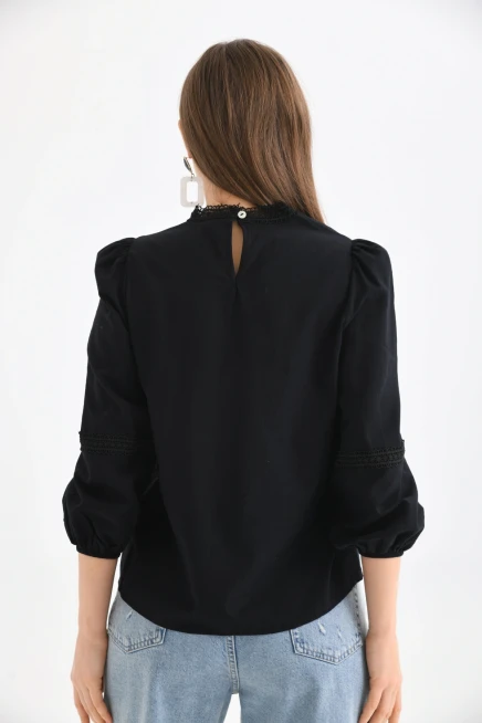 Kadın Uzun Kol Güpür Detay Nakışlı Keten Bluz