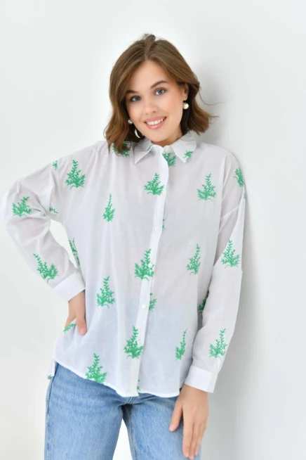 Kadın Yeşil Çiçek Nakış işlemeli İnce pamuk gömlek