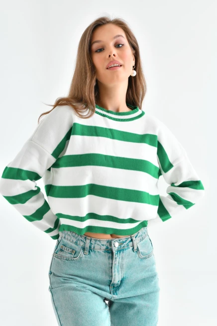 Yeşil Çizgili Crop Bisiklet Yaka Triko Kazak