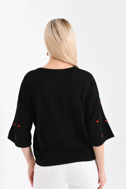 Kalp Nakışlı Düşük Kol Oversize Triko Kazak