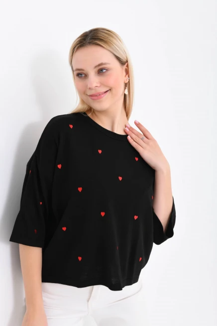 Kalp Nakışlı Düşük Kol Oversize Triko Kazak