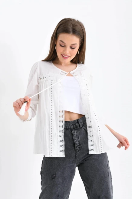 Kemik Rengi Önden Bağlamalı Bluz