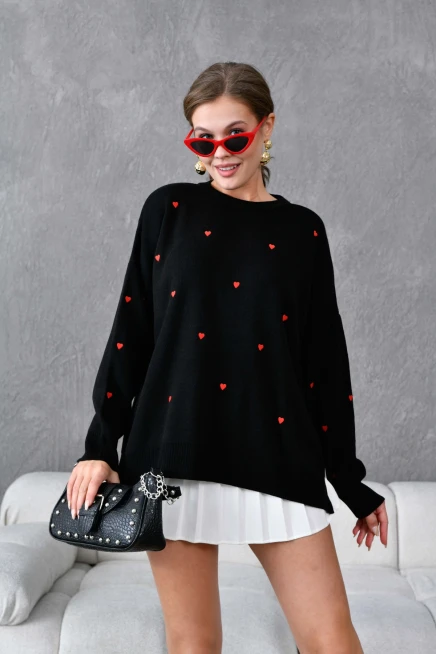 Kadın Bisiklet Yaka Kalp İşlemeli Yırtmaçlı Salaş Triko Kazak