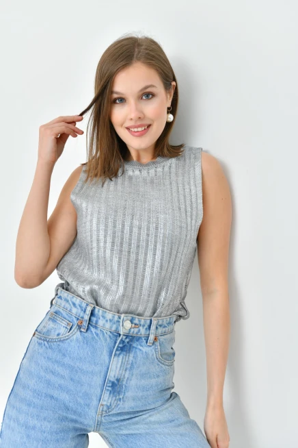 Kadın Bisiklet Yaka Lurex Kolsuz Triko Bluz