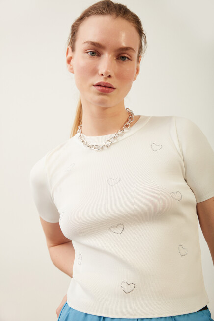 Taş İşlemeli Bisiklet Yaka Kalpli Body